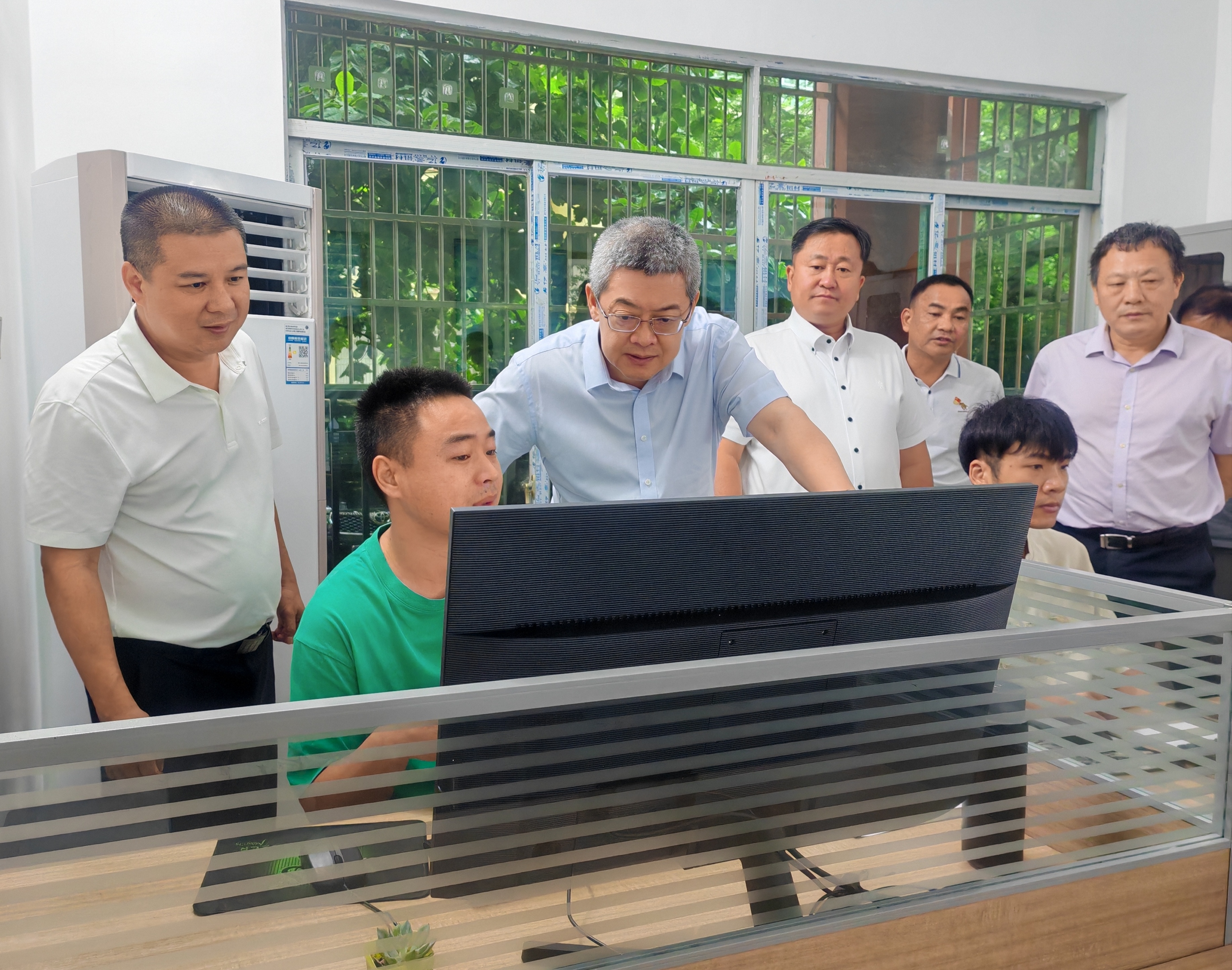 1721350868316088103.jpg 1721350868316088103.jpg